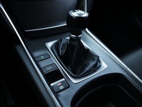 Used 2019 Honda Accord Sport image 38