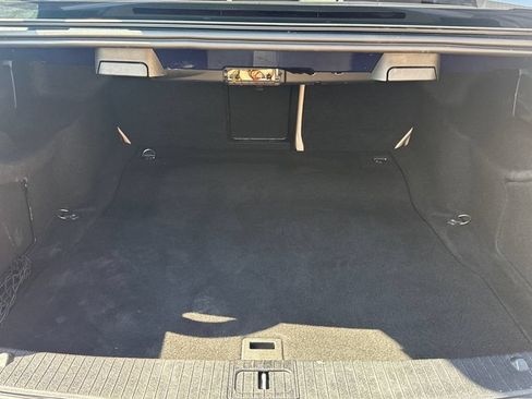 Used 2014 Mercedes-Benz E 350 Sedan image 13