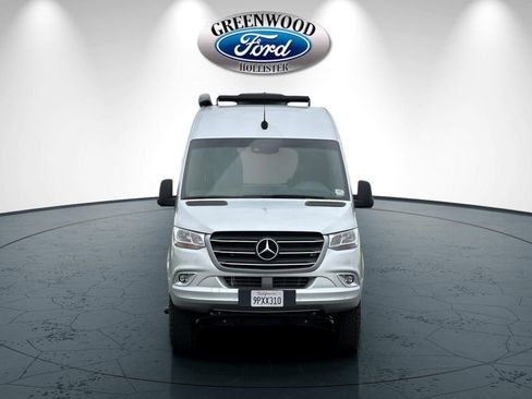 Used 2023 Mercedes-Benz Sprinter 2500 image 9
