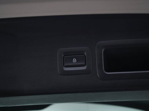 Used 2023 MAZDA CX-30 AWD 2.5 S w/ Select Package image 19