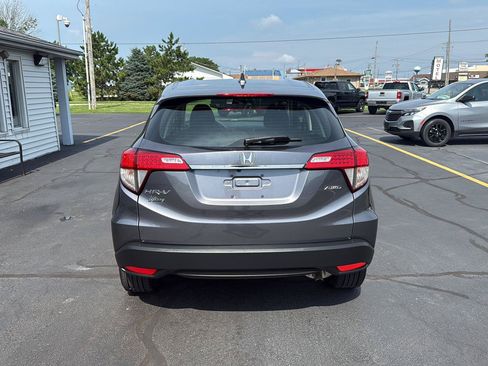 Used 2021 Honda HR-V LX image 6