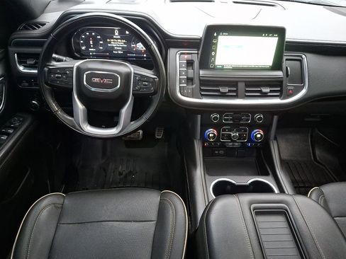 Used 2023 GMC Yukon SLT AWD/4WD image 12