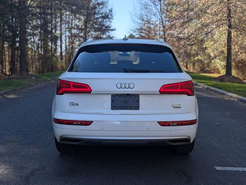 Used 2018 Audi Q5 2.0T Premium Plus w/ Premium Plus Package image 9