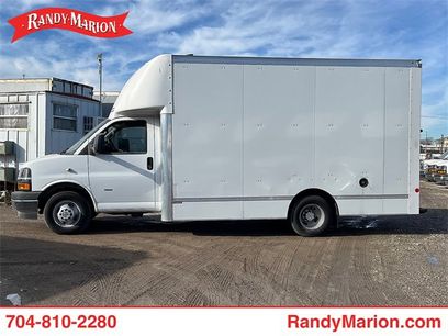 New 2022 Chevrolet Express 3500 w/ Power Convenience Package