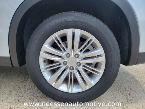 Used 2024 Mitsubishi Outlander ES image 29