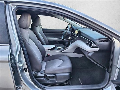 Used 2022 Toyota Camry LE FWD image 20