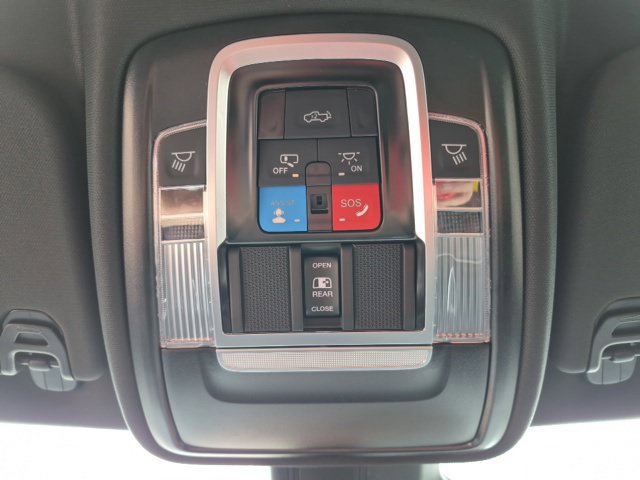 New 2026 RAM 1500 Laramie AWD/4WD image 29
