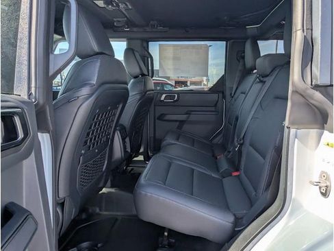 New 2025 Ford Bronco Big Bend w/ Black Diamond Package image 9