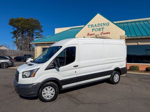 Used 2020 Ford Transit 250 Medium Roof w/ Load Area Protection Package image 19