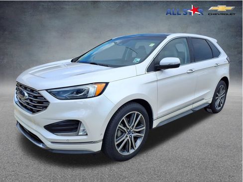 Used 2019 Ford Edge Titanium w/ Equipment Group 301A FWD image 1