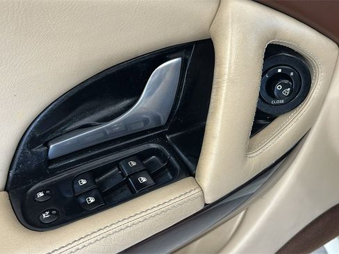 Used 2013 Maserati Quattroporte S image 21