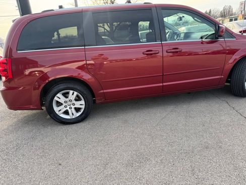 Used 2011 Dodge Grand Caravan Crew w/ Driver Convenience Group image 9