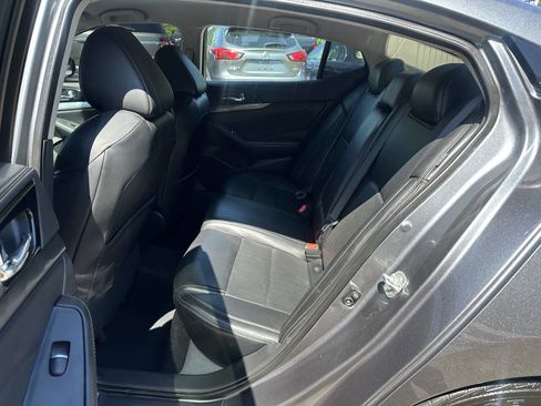 Used 2020 Nissan Maxima 3.5 SV w/ Floor Mat Group image 21