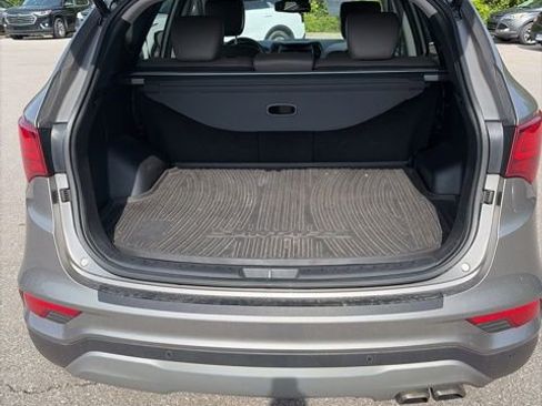 Used 2018 Hyundai Santa Fe Sport w/ 2.0T Ultimate Tech Package 05 AWD/4WD image 5