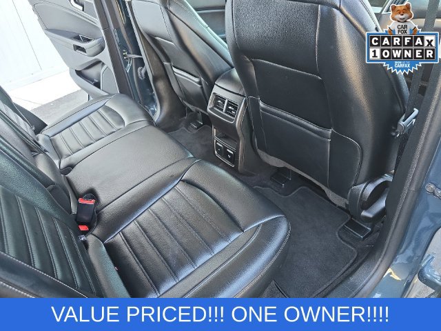 Used 2019 Ford Edge SEL w/ Equipment Group 201A FWD image 11