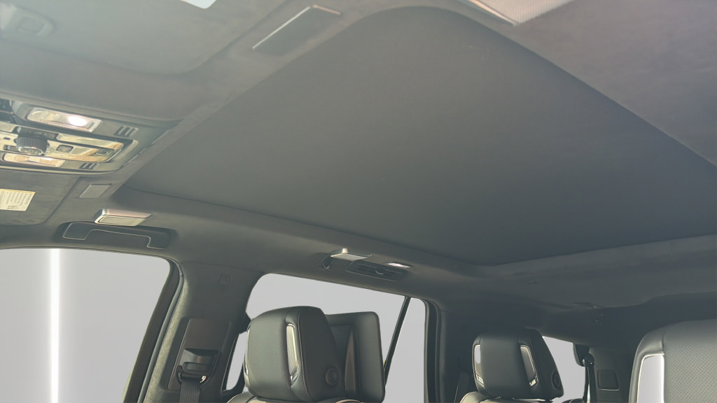 New 2026 Cadillac Escalade V AWD/4WD image 19