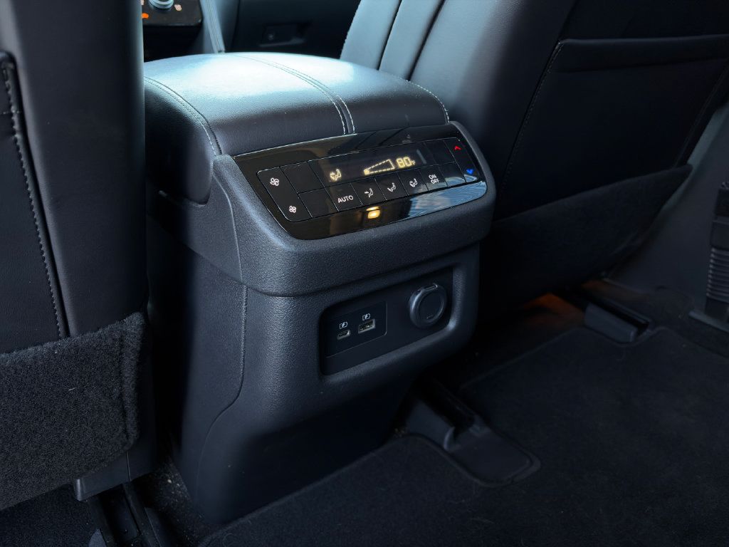 Used 2023 INFINITI QX60 Luxe AWD/4WD image 33