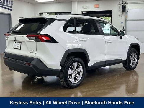 Used 2023 Toyota RAV4 XLE AWD/4WD image 6