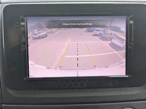 Used 2025 RAM ProMaster 2500 FWD image 19