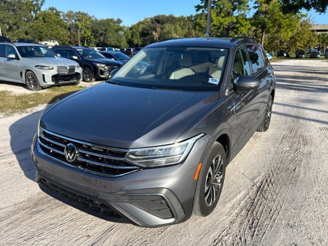 Used 2022 Volkswagen Tiguan S FWD image 2
