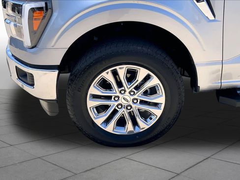 Used 2025 Ford F150 Lariat w/ Equipment Group 501A Mid AWD/4WD image 10