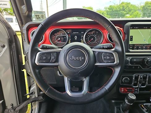Used 2022 Jeep Gladiator Rubicon w/ Trailer Tow Package AWD/4WD image 20