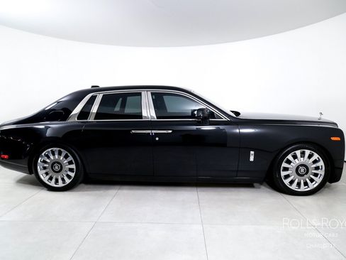 Used 2020 Rolls-Royce Phantom Sedan RWD image 10