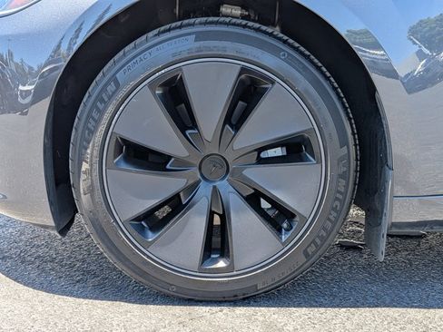 Used 2025 Tesla Model 3 Long Range RWD image 24