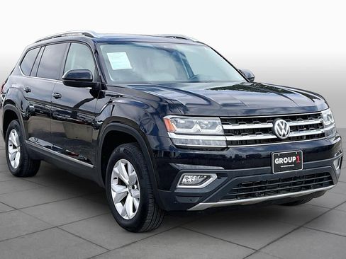 Used 2018 Volkswagen Atlas SEL AWD/4WD image 3