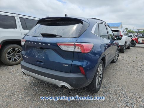 Used 2020 Ford Escape Titanium FWD image 7