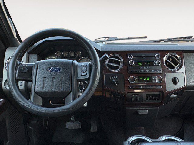 Used 2010 Ford F350 4x4 Crew Cab Super Duty image 4