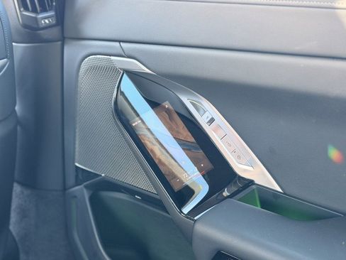 Certified 2023 BMW 760i xDrive image 26