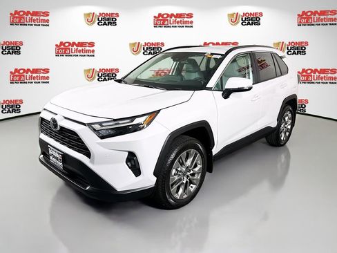 Certified 2025 Toyota RAV4 XLE Premium w/ Weather Package AWD/4WD image 15