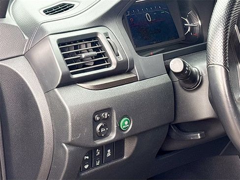 Used 2023 Honda Passport TrailSport image 10