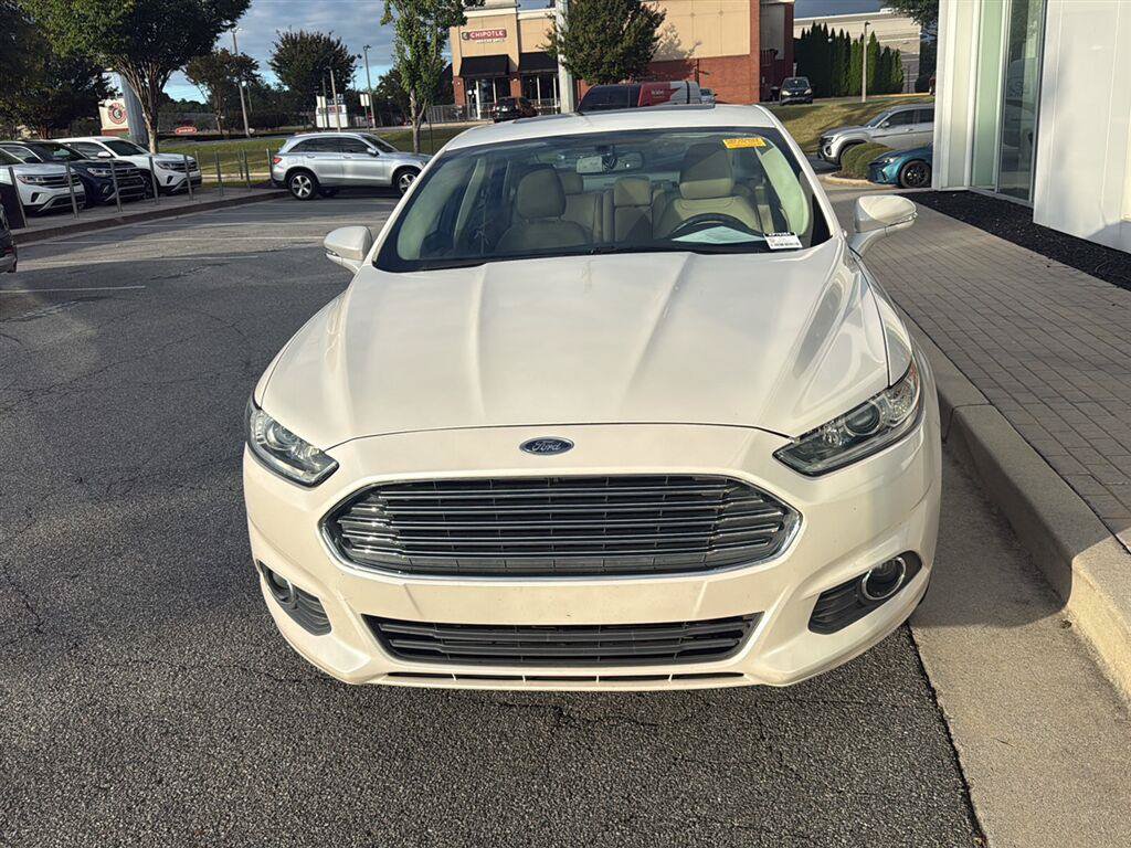 Used 2014 Ford Fusion SE w/ Equipment Group 502A FWD image 3