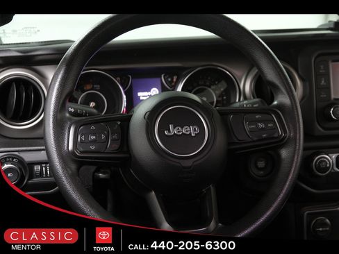 Used 2021 Jeep Wrangler Unlimited Sport image 7
