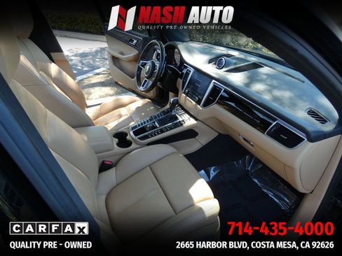 Used 2018 Porsche Macan Sport Edition AWD/4WD image 27