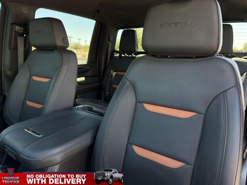Used 2024 GMC Sierra 2500 AT4 w/ AT4 Preferred Package AWD/4WD image 21