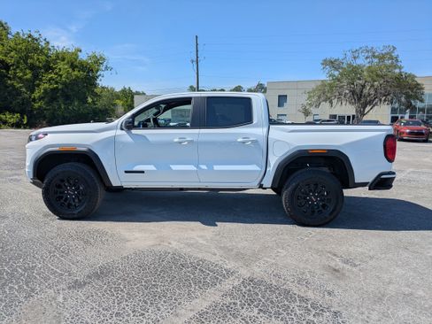 New 2026 GMC Canyon Elevation w/ Convenience Package RWD image 4