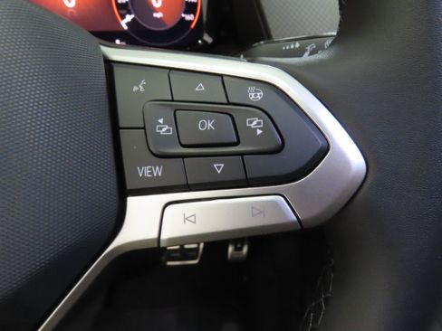 New 2026 Volkswagen Atlas Peak Edition AWD/4WD image 14