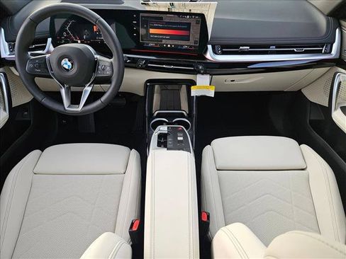 Used 2026 BMW X1 xDrive28i w/ Technology Package AWD/4WD image 15