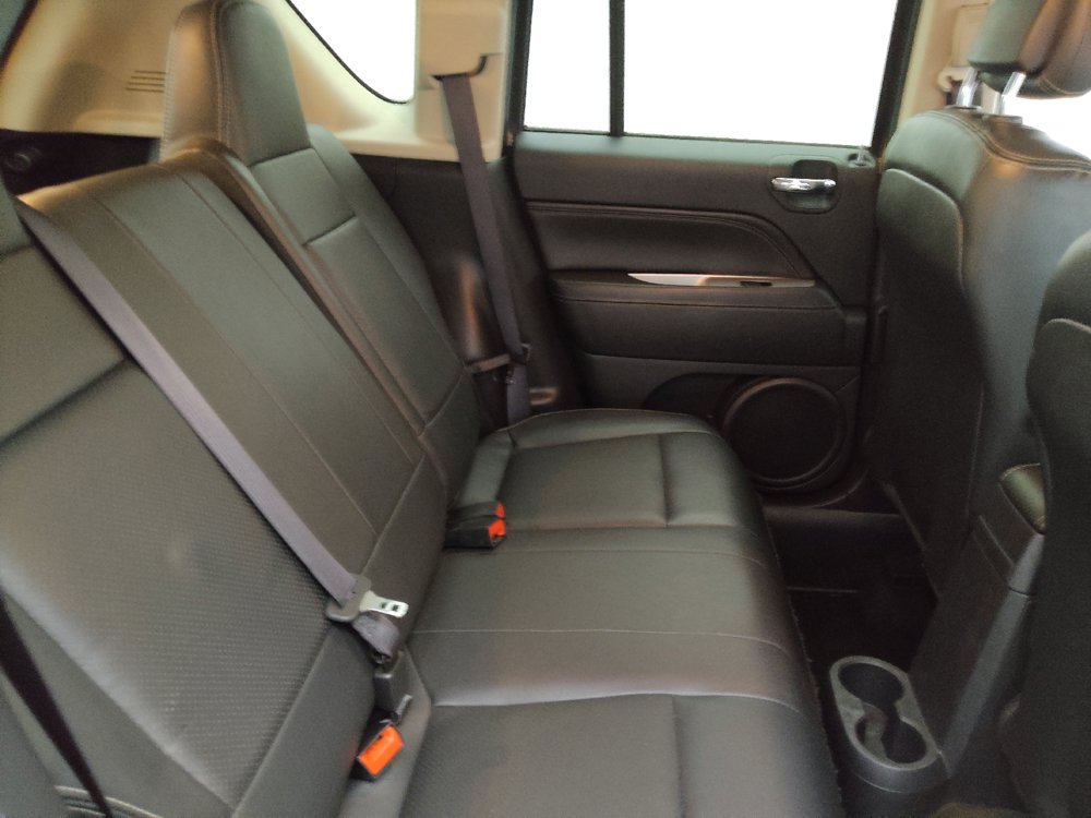 Used 2016 Jeep Compass High Altitude AWD/4WD image 19