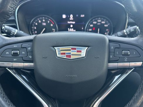 Used 2023 Cadillac XT6 Premium Luxury w/ Technology Package image 25