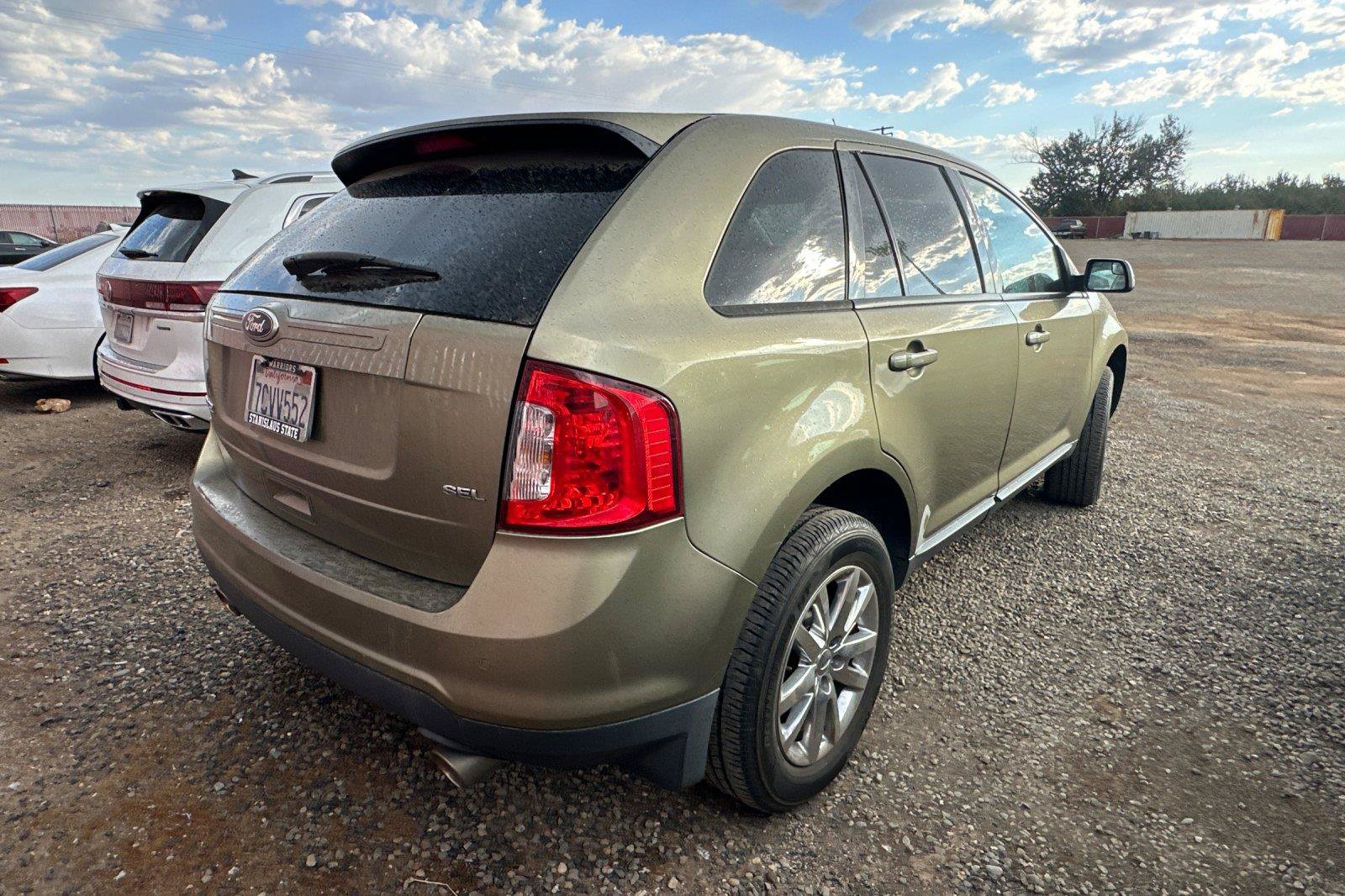 Used 2013 Ford Edge SEL FWD image 5