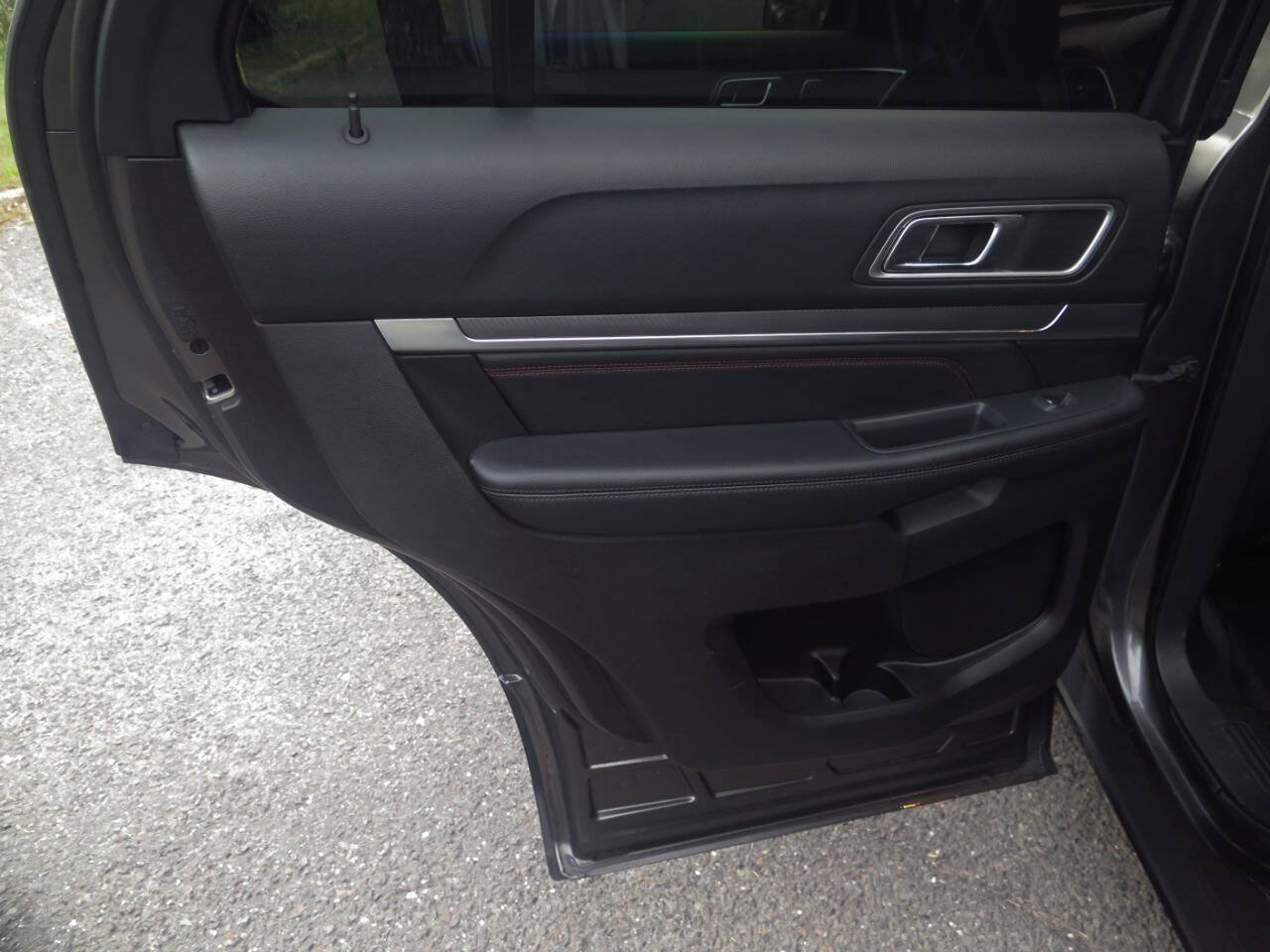 Used 2016 Ford Explorer Sport w/ Equipment Group 401A AWD/4WD image 21
