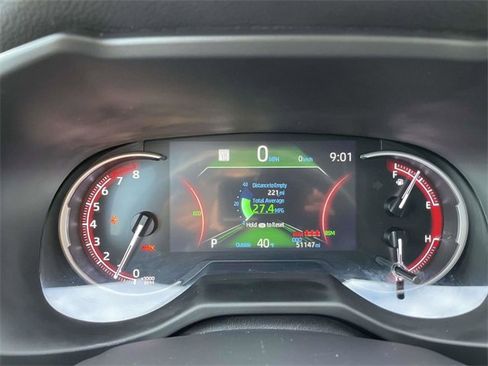 Used 2024 Toyota RAV4 XLE image 22