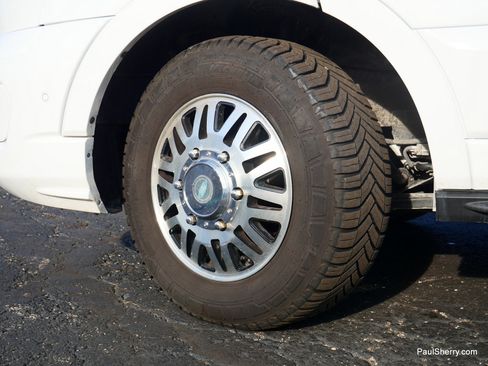 Used 2023 Ford Transit 150 Low Roof AWD image 22