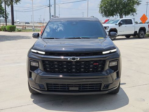 Certified 2025 Chevrolet Traverse RS w/ LPO, Floor Liner Package AWD/4WD image 8