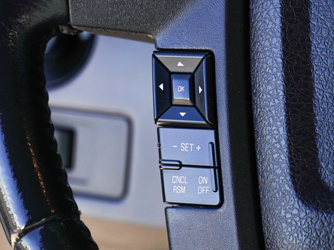 Used 2013 Ford F150 XLT w/ Luxury Equipment Group AWD/4WD image 33