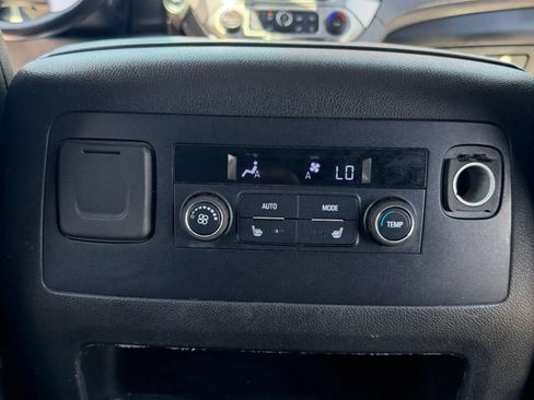 Used 2020 GMC Yukon SLT w/ Premium Edition AWD/4WD image 31